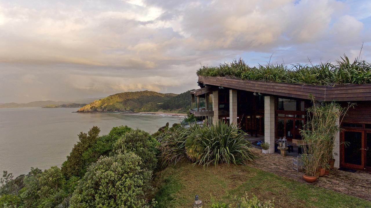 Donkey Bay Inn Расселл Экстерьер фото